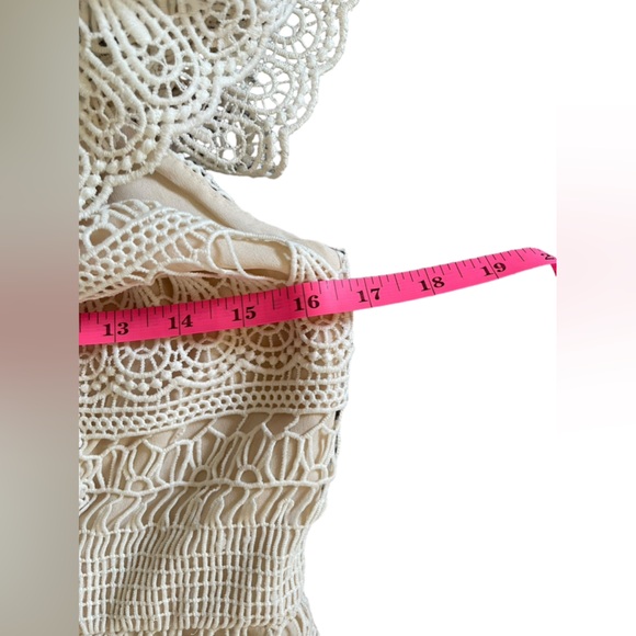 Champagne and Strawberry - Crotchet Dress - Picture 8 of 11